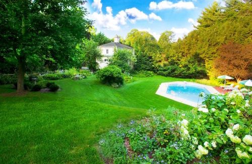 Glendale Bed & Breakfast | Stockbridge Country Inn