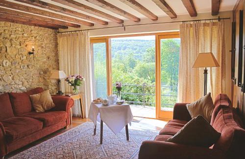 Colyton House | Stockham Lodge