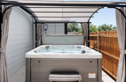 Fort Worth House | Stockyards Downtown FW Dickies Arena TCU Sleeps 16