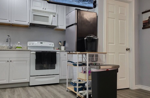Fort Worth Apartment | Stockyards Studio sleeps up to 6 & just minutes away from Stockyards & Downtown