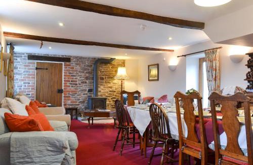 Angelbank House | Stoke Court Farm Barn