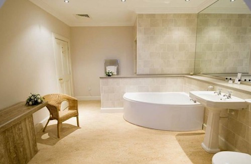 Old Somerby Hotel | Stoke Rochford Hall