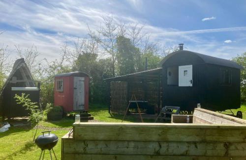 Woodbridge Apartment | Stompy's Hut