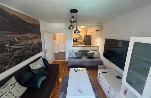 Kobas Apartment | Ston Heritage Apartment With City View