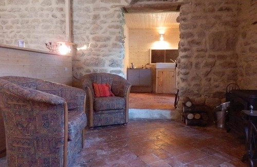 Broye House | Stone and Wood Bed and Breakfast