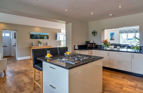 Lympsham Ski Chalet | Stone Bow Farmhouse