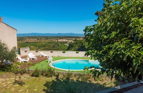 Montbrun-des-Corbieres Cottage | Stone cottage on an active wine-growing estate with a swimming pool.