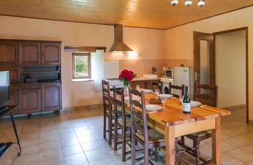 Sauvain Cottage | Stone cottage for 6 with fireplace in Sauvain