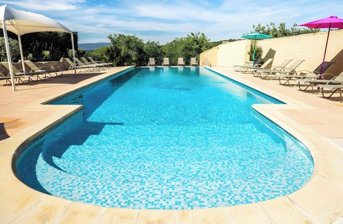 Joyeuse House | Stone Cottage in Mas de la Bastide Holiday Village