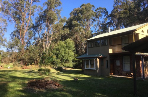 Kinglake House | Stone Cottage Retreat Kinglake