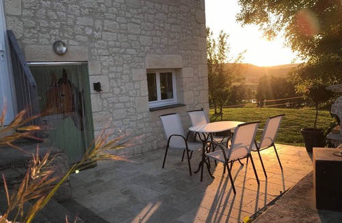 Le Boulve House | Stone cottage south of Lot, Occitanie. Calm, nature, countryside, pond, horses