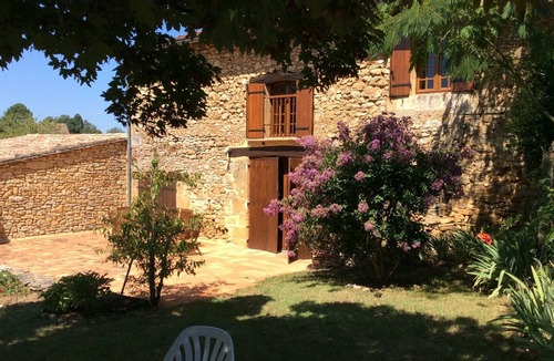 Castels House | Stone country house