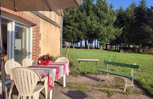 Louge-sur-Maire House | Stone country house 142 m2