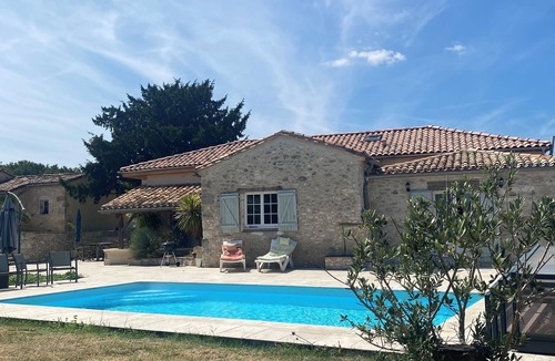 Monflanquin House | Stone country house