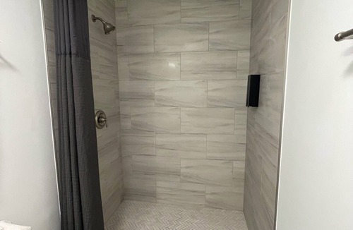 Worth Hotel | Stone Creek Inn