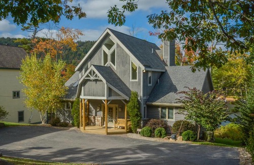 Thayerville House | Stone Crest