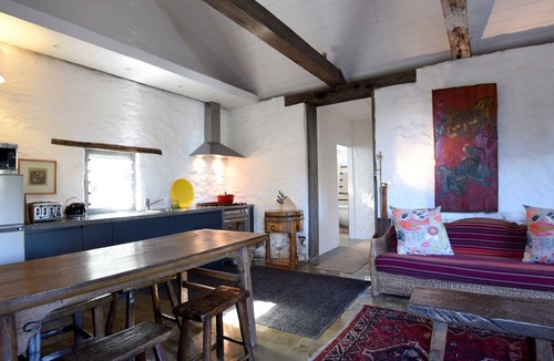 Castlemaine Cottage | Stone Edge - North Cottage