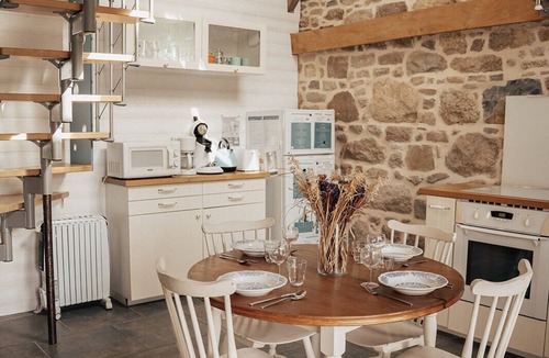 Trelevern House | Stone farmhouse for 4 people with heated swimming pool