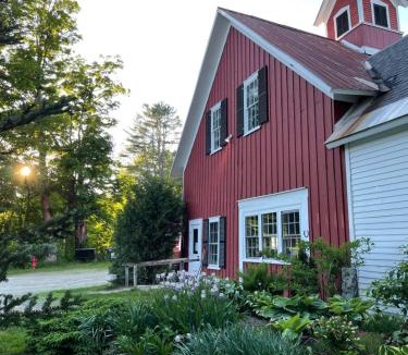 Chester Bed & Breakfast | Stone Hearth Inn and Eatery