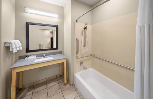 Norman Hotel | Stone Hill Norman, Trademark Collection by Wyndham