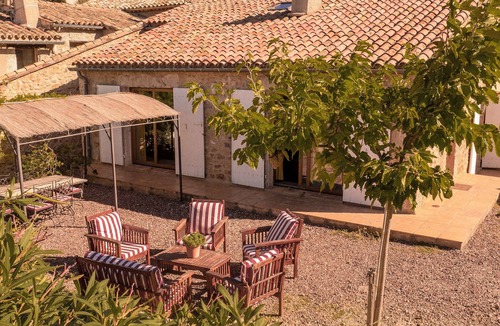Fraisse-des-Corbieres House | Stone house classified 3* in Corbieres with private covered pool