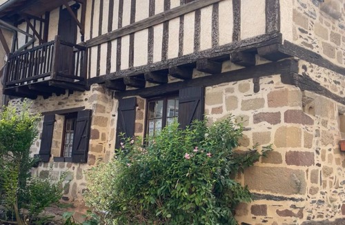 Donzenac House | Stone house 4 persons Animals accepted