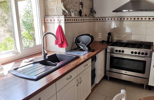 Le Bernard House | Stone House for 6 in Le Bernard, 6.5 km from Beaches
