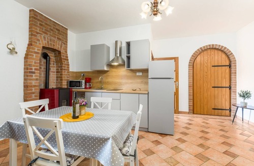Funtana House | Stone house Graziella with private garden in Funtana