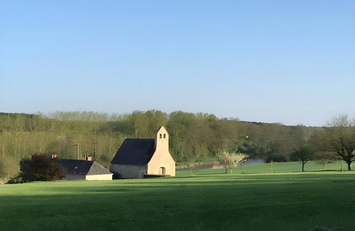 Thoree-les-Pins House | Stone House in Sarthe with Historic Chapel