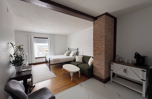 Kenora Apartment | Stone House Kenora