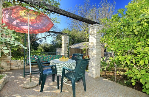 Vela Luka Cottage | Stone House Oreb's Cottage - Two Bedroom House with Terrace