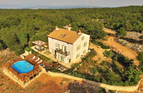 Cres Villa | Stone House Rosuja