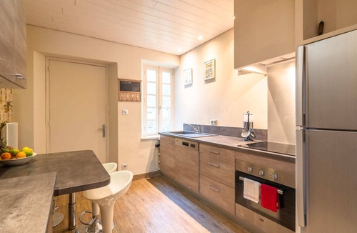 Saint-Denis Villa | Stone House St Denis with Pool & Views