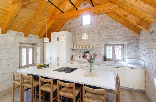 Trogir Ski Chalet | Stone House Trogir - Three bedroom house with jacuzzi