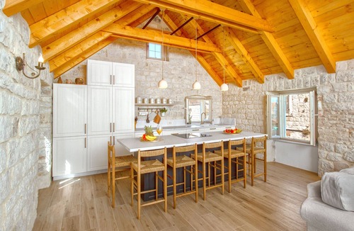 Trogir Ski Chalet | Stone House Trogir - Three bedroom house with jacuzzi