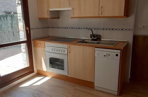 Castiello de Jaca House | Stone House with Terrace & BBQ, 3 Bedrooms, Near Jaca & Ski Resorts