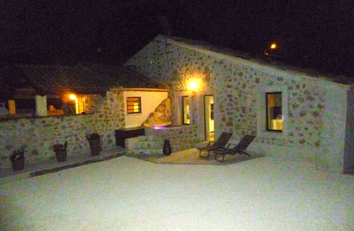 Vallon-Pont-d'Arc House | Stone house with Jacuzzi and air conditioning
