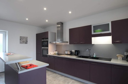 Brillevast Cottage | Stone house with WIFI and pets allowed, Cotentin