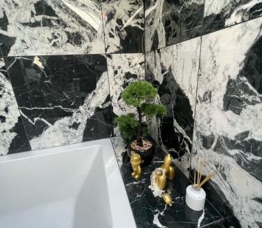 Edgware House | Stone Lodge 2 min Walk From Edgware Underground