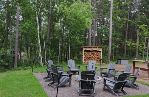Markville House | Stone Ridge Retreat Cabin