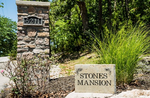 Osage Beach House | Stone's Mansion in Osage Beach MO