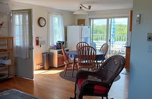 Matunuck Condo | Stone's Throw From the Ocean 2BR 1 Bath