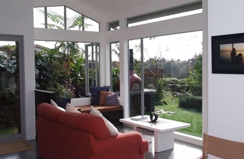 Kerikeri Bed & Breakfast | Stone Store Lodge