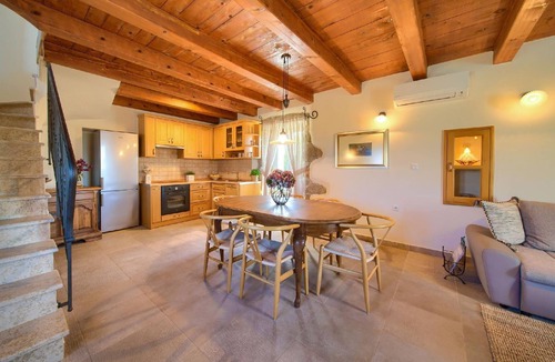 Garica House | Stone villa Margaret with pool and special flair