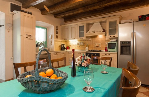 Rasopasno Villa | Stone villa with pool, WLAN, air conditioning, washing machine, tumble dryer