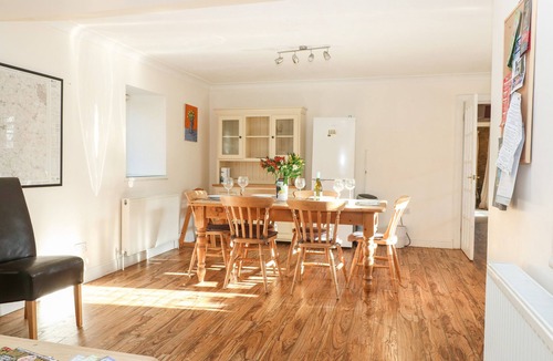 Hook Norton Cottage | Stone Wheel Cottage