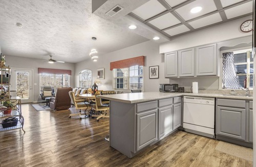 Branson West Condo | Stonebridge Condo on the Fairway