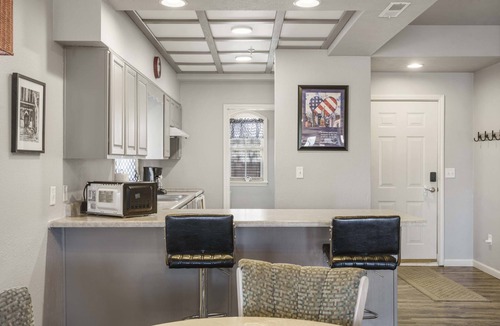 Branson West Condo | Stonebridge Condo on the Fairway