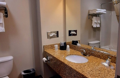 Cherokee Hotel | Stonebrook Lodge Cherokee