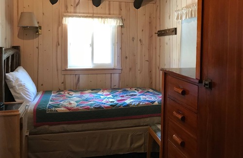 Rogers City Cottage | Stonecliffe Cottage on Lake Huron